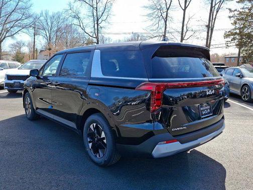 2025 Kia Carnival Hybrid LXS