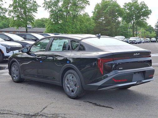 2025 Kia K4 LX