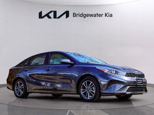 Gravity Gray 2023 Kia Forte LXS
