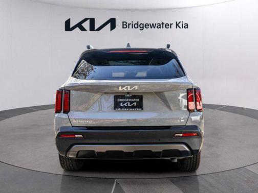 Wolf Gray 2023 Kia Sorento EX