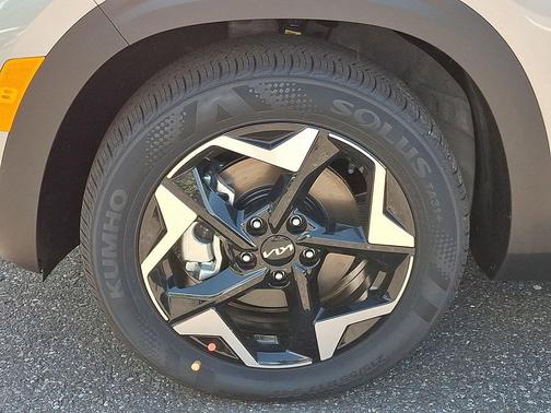 Steel Gray 2026 Kia Seltos S