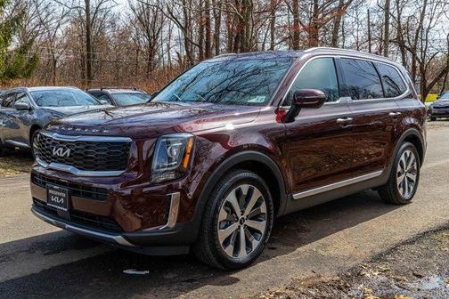 2022 Kia Telluride S