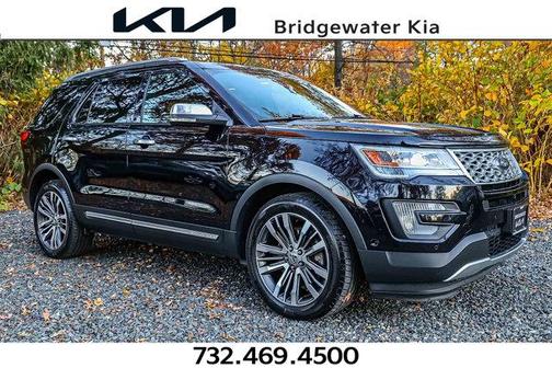 2017 Ford Explorer Platinum