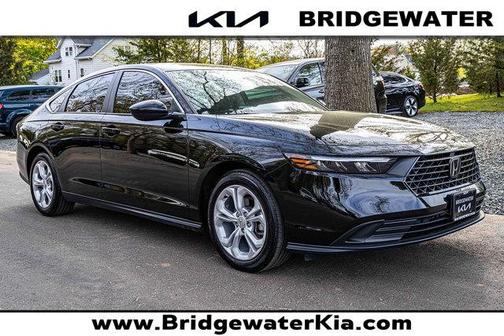 2025 Honda Accord LX 1.5T