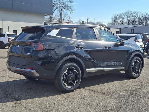 Ebony Black 2026 Kia Sportage EX