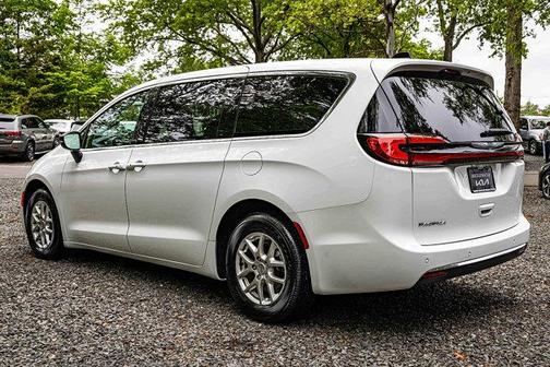 2025 Chrysler Pacifica L