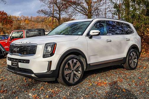 2022 Kia Telluride S