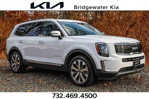 2022 Kia Telluride S