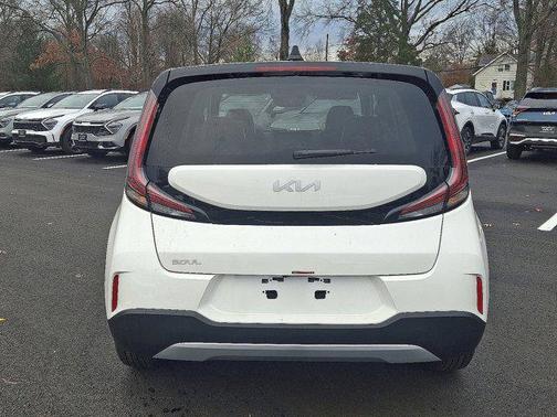 2025 Kia Soul LX