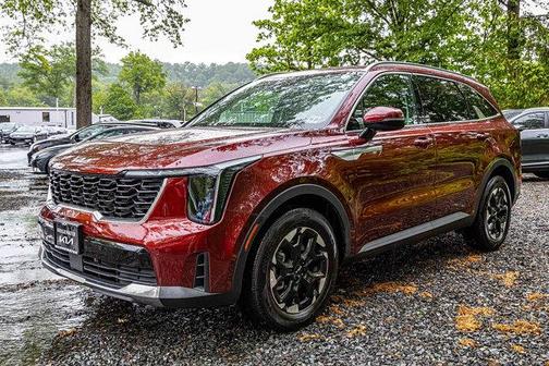 2024 Kia Sorento S