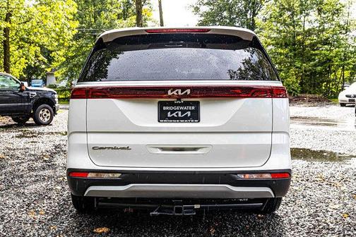 2022 Kia Carnival LXS
