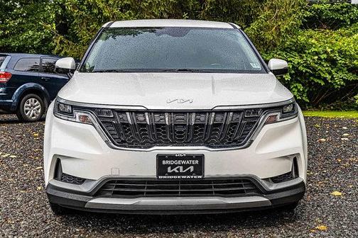 2022 Kia Carnival LXS