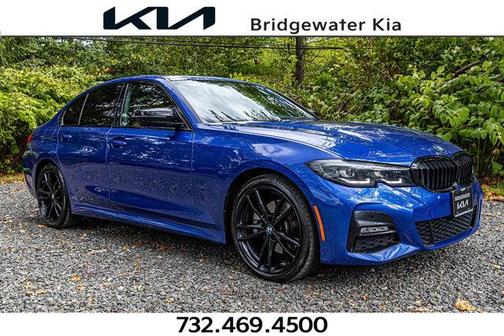 2022 BMW 330 i xDrive