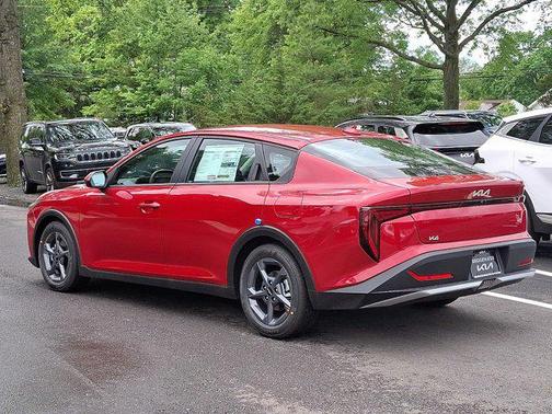 2025 Kia K4 LXS