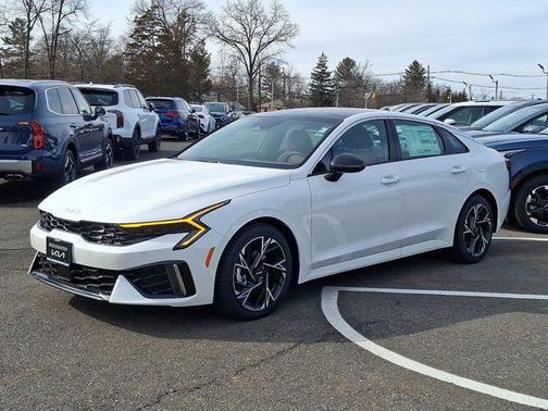 2025 Kia K5 GT-Line