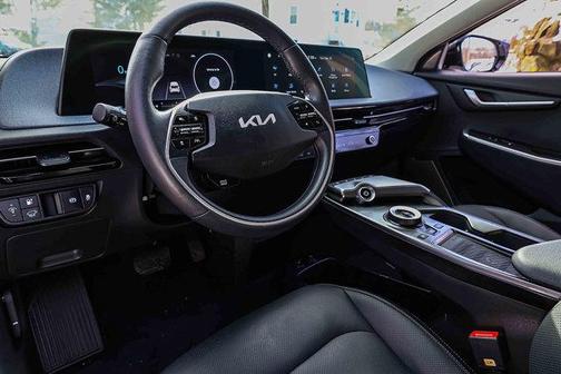 2024 Kia EV6 Wind
