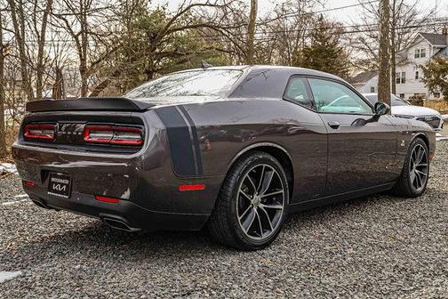 2016 Dodge Challenger R/T Scat Pack
