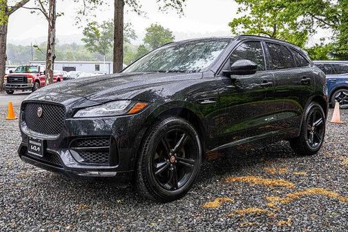 2018 Jaguar F-PACE 35t R-Sport