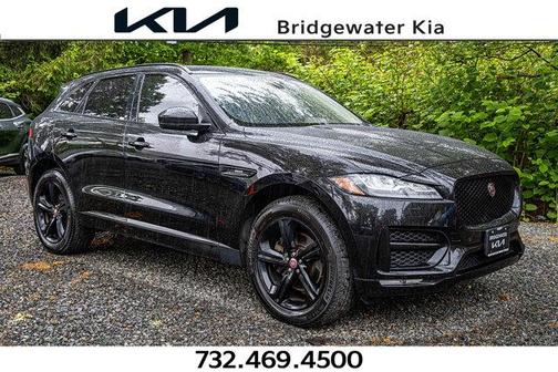2018 Jaguar F-PACE 35t R-Sport