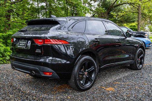 2018 Jaguar F-PACE 35t R-Sport