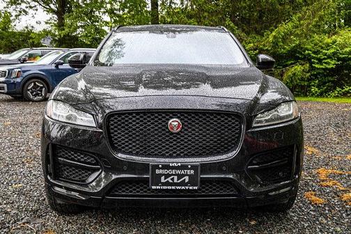 2018 Jaguar F-PACE 35t R-Sport