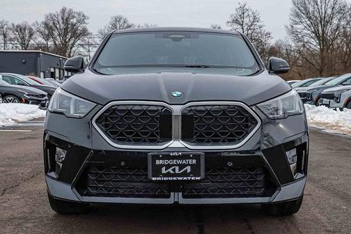 2025 BMW X2 xDrive28i