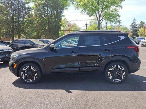 2025 Kia Seltos SX