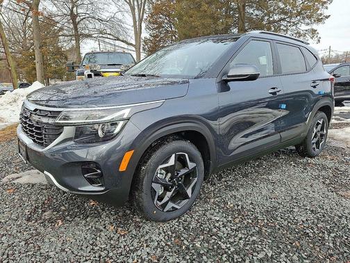 Gravity Gray 2026 Kia Seltos S