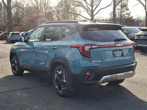 2025 Kia Seltos S