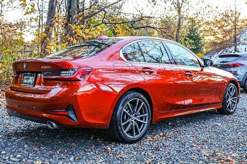 2022 BMW 330 i xDrive