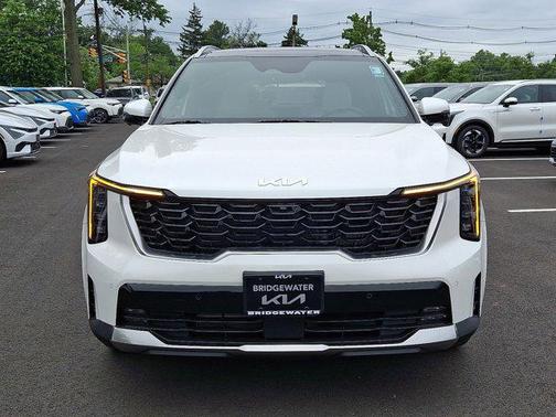 2025 Kia Sorento Plug-In Hybrid SX Prestige