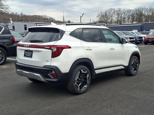 2025 Kia Seltos SX