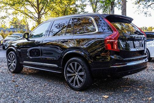 2024 Volvo XC90 Plus Bright Theme