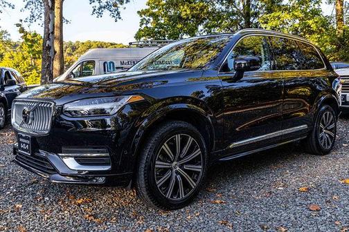 2024 Volvo XC90 Plus Bright Theme