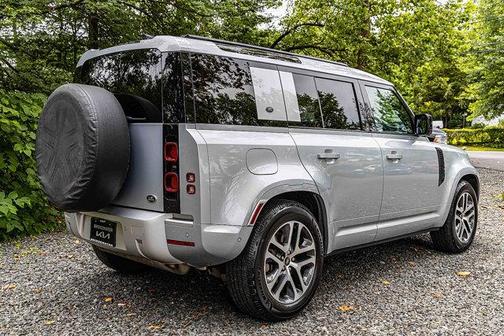 2022 Land Rover Defender XS Edition
