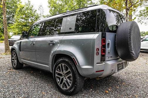 2022 Land Rover Defender XS Edition