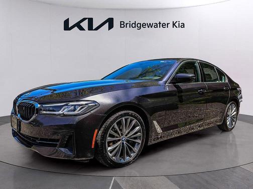 Dark Graphite Metallic 2023 BMW 540 i xDrive