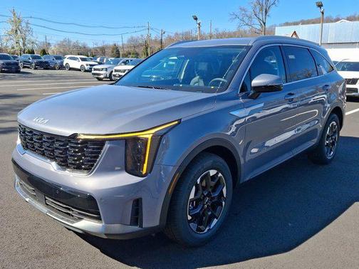 2025 Kia Sorento S