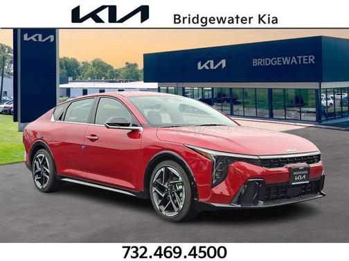 2025 Kia K4 GT-Line