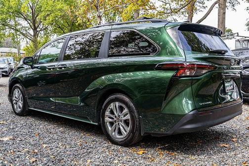 2025 Toyota Sienna XLE 7 Passenger
