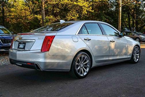 2018 Cadillac CTS 2.0L Turbo Luxury