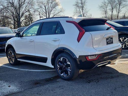 2025 Kia Niro EV Wave
