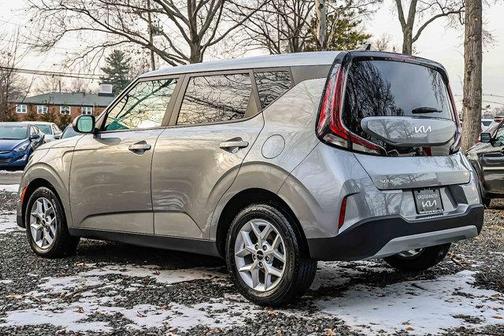 2023 Kia Soul LX