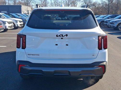 2025 Kia Sorento SX
