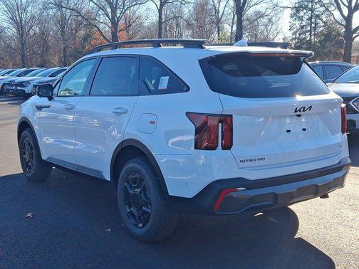 2025 Kia Sorento SX