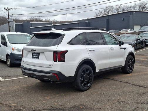 2025 Kia Sorento EX