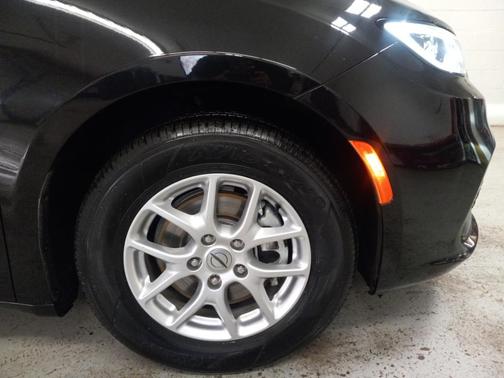 2024 Chrysler Pacifica Touring-L