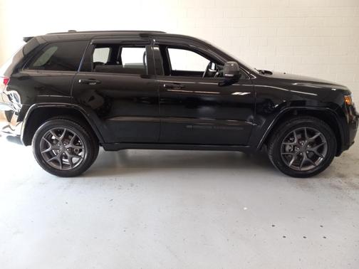 Diamond Black 2021 Jeep Grand Cherokee Limited