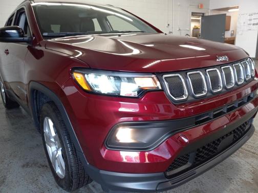 2022 Jeep Compass Latitude
