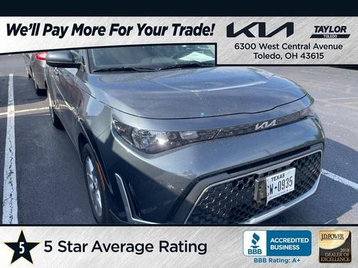 Gravity Gray 2025 Kia Soul LX